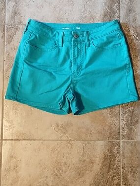 Women's Old Navy Green High Waisted Wow 3" Inseam Jean Shorts SIZE 4, NWOT